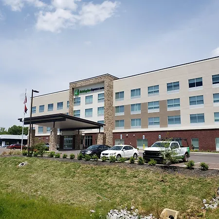 Holiday Inn Express & Suites Nashville North - Springfield By Ihg